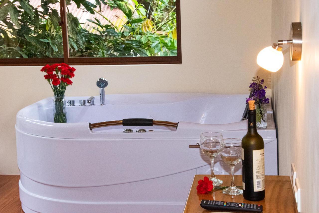 Cabanas Armonia Y Jardin De Orquideas Міндо Екстер'єр фото